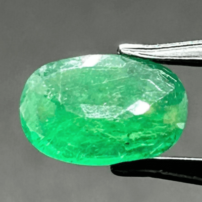 Emerald - 4.40 cts (Super Premium) - Himalaya Rudraksha Anusandhan Kendra