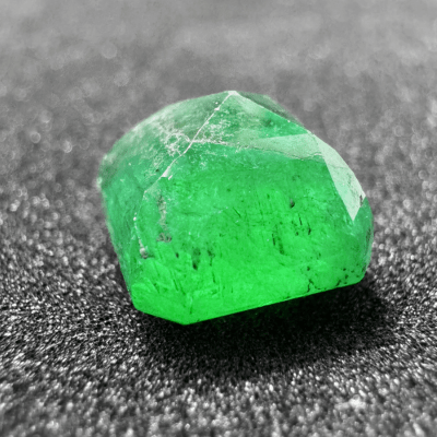 Emerald - 4.65 cts (Super Premium) - Himalaya Rudraksha Anusandhan Kendra