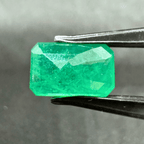 Emerald - 5.00 cts (Super Premium) - Himalaya Rudraksha Anusandhan Kendra