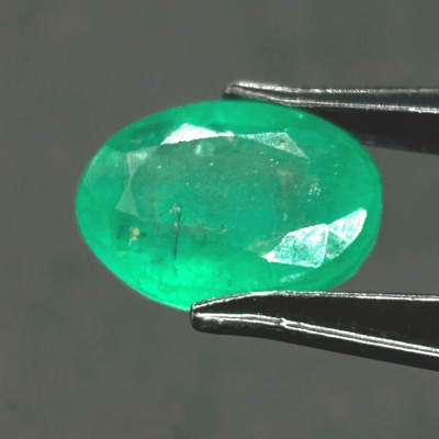 Emerald - 5.00 cts (Super Premium) - Himalaya Rudraksha Anusandhan Kendra