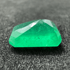 Emerald - 5.00 cts (Super Premium) - Himalaya Rudraksha Anusandhan Kendra