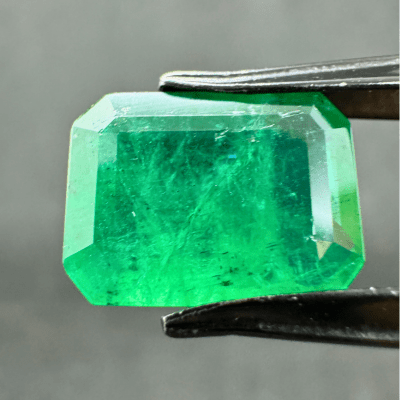 Emerald - 5.85 cts (Super Premium) - Himalaya Rudraksha Anusandhan Kendra