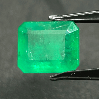 Emerald - 7.80 cts (Super Premium) - Himalaya Rudraksha Anusandhan Kendra