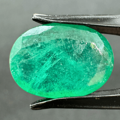 Emerald - 8.25 cts (Super Premium) - Himalaya Rudraksha Anusandhan Kendra