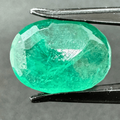Emerald - 8.25 cts (Super Premium) - Himalaya Rudraksha Anusandhan Kendra