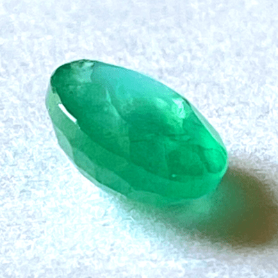 Emerald (Panna) - 3.00 cts - Himalaya Rudraksha Anusandhan Kendra