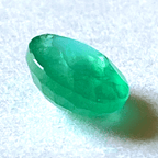 Emerald (Panna) - 4.05 cts (Oval Shape) - Himalaya Rudraksha Anusandhan Kendra