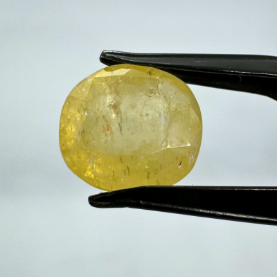 Yellow Sapphire (Pukhraj- 7.40 cts) - Ceylonese