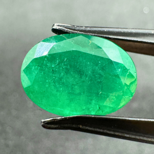 Emerald - 5.75 cts (Super Premium)