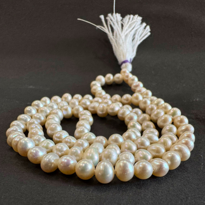 natural pearl mala
