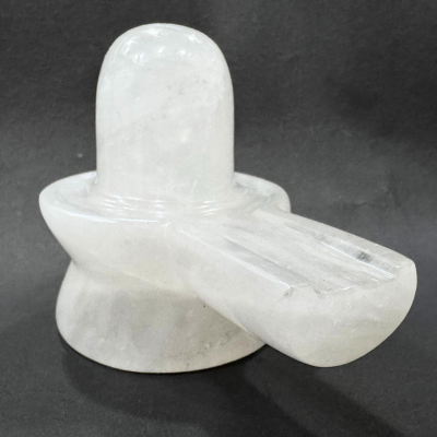 Himalayan Sphatik Shivling - (693 grams)