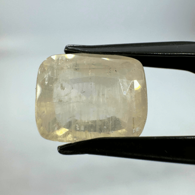 White Sapphire (Pukhraj - 8.15 cts) - Ceylonese - Himalaya Rudraksha Anusandhan Kendra