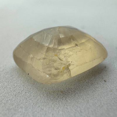 White Sapphire (Pukhraj - 8.15 cts) - Ceylonese - Himalaya Rudraksha Anusandhan Kendra