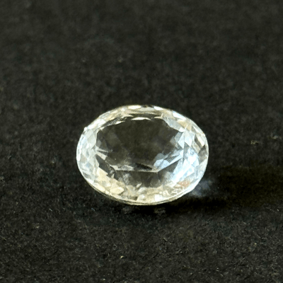 White Topaz (Safed Pukhraj) - 7.15 cts - Himalaya Rudraksha Anusandhan Kendra