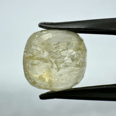 Yellow Sapphire (Pukhraj - 11.00 cts) - Ceylonese - Himalaya Rudraksha Anusandhan Kendra