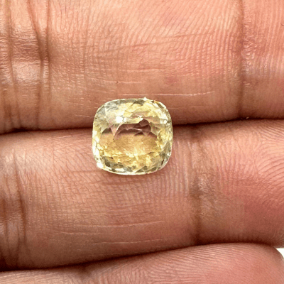 Yellow Sapphire (Pukhraj - 4.75 cts) - Ceylonese (Super Premium) - Himalaya Rudraksha Anusandhan Kendra