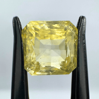 Yellow Sapphire (Pukhraj - 5.70 cts) - Ceylonese (Super Premium) - Himalaya Rudraksha Anusandhan Kendra