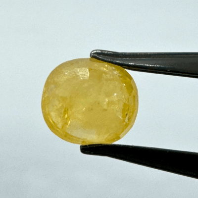 Yellow Sapphire (Pukhraj - 6.00 cts) - Ceylonese - Himalaya Rudraksha Anusandhan Kendra