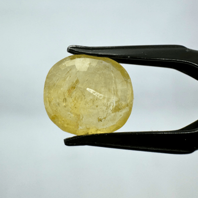 Yellow Sapphire (Pukhraj - 7.40 cts) - Ceylonese - Himalaya Rudraksha Anusandhan Kendra
