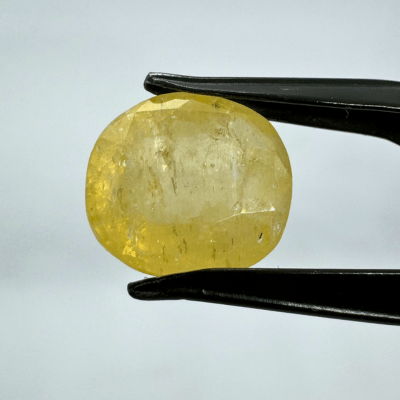 Yellow Sapphire (Pukhraj - 7.40 cts) - Ceylonese - Himalaya Rudraksha Anusandhan Kendra