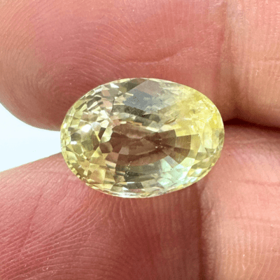 Yellow Sapphire (Pukhraj - 7.90 cts) - Ceylonese (Super Premium) - Himalaya Rudraksha Anusandhan Kendra