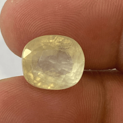 Yellow Sapphire (Pukhraj - 9.55 cts) - Ceylonese - Himalaya Rudraksha Anusandhan Kendra