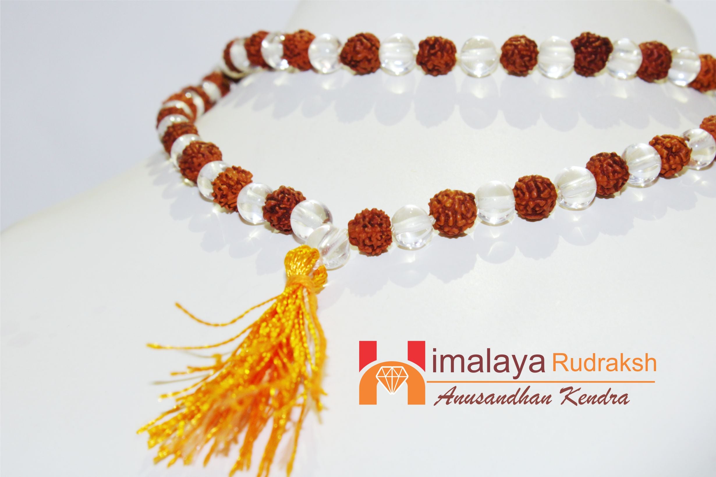 Natural Rudraksha Sphatik(quartz) Mala - himalaya rudraksha anusandhan kendra