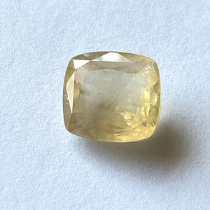 Yellow Sapphire (Pukhraj- 9.75 cts) - Ceylonese