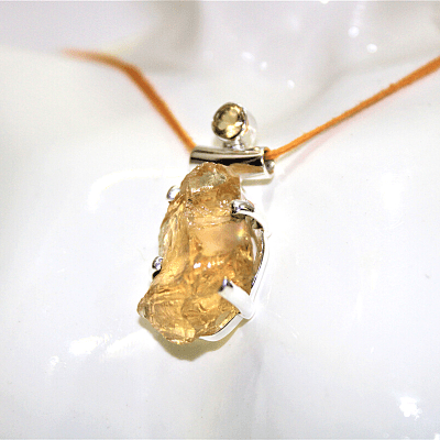 Citrine Rough Silver Pendant - Himalaya Rudraksha Anusandhan Kendra