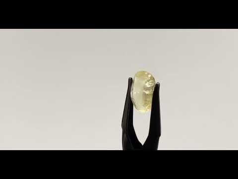 Yellow Sapphire (Pukhraj- 6.65 cts) - Ceylonese