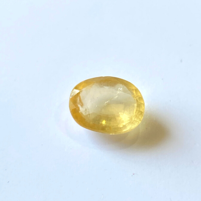 Yellow Sapphire (Pukhraj- 8.80 cts) - Ceylonese