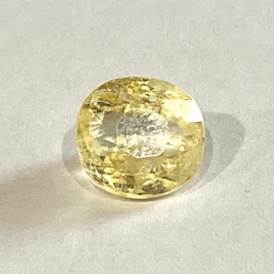 Yellow Sapphire (Pukhraj- 5.35 cts) - Ceylonese