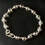 Sphatik(quartz) Bracelet In Silver - diamond cutting - Himalaya Rudraksha Anusandhan Kendra