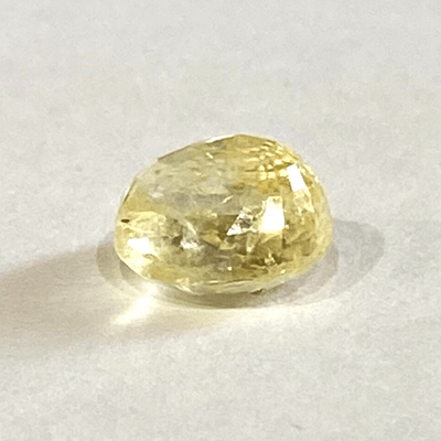 Yellow Sapphire (Pukhraj - 5.35 cts) - Ceylonese - Himalaya Rudraksha Anusandhan Kendra