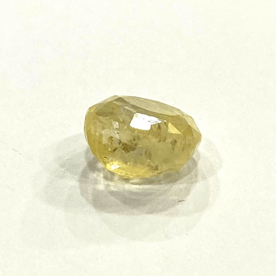 Yellow Sapphire (Pukhraj - 6.95 cts) - Ceylonese - Himalaya Rudraksha Anusandhan Kendra